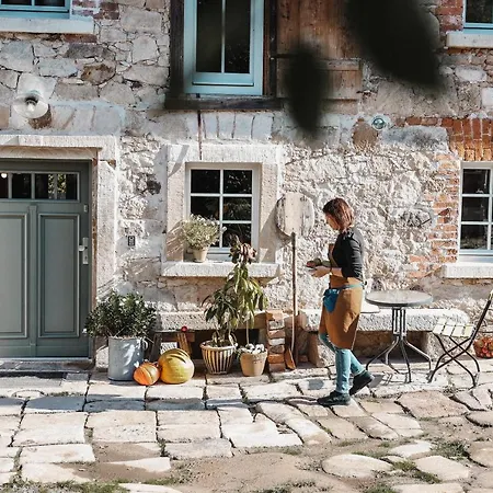 게스트하우스 Dwie Brzozy Wegetarianskie Siedlisko 3*